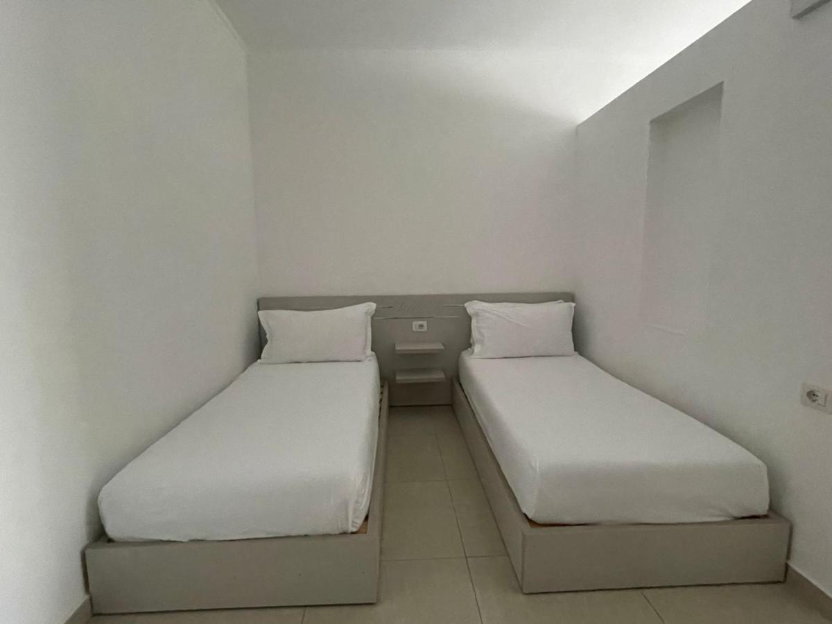 Kraal Apartments Влёра Экстерьер фото