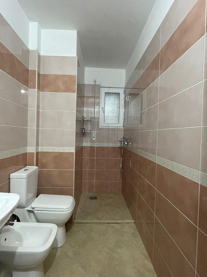 Kraal Apartments Влёра Экстерьер фото