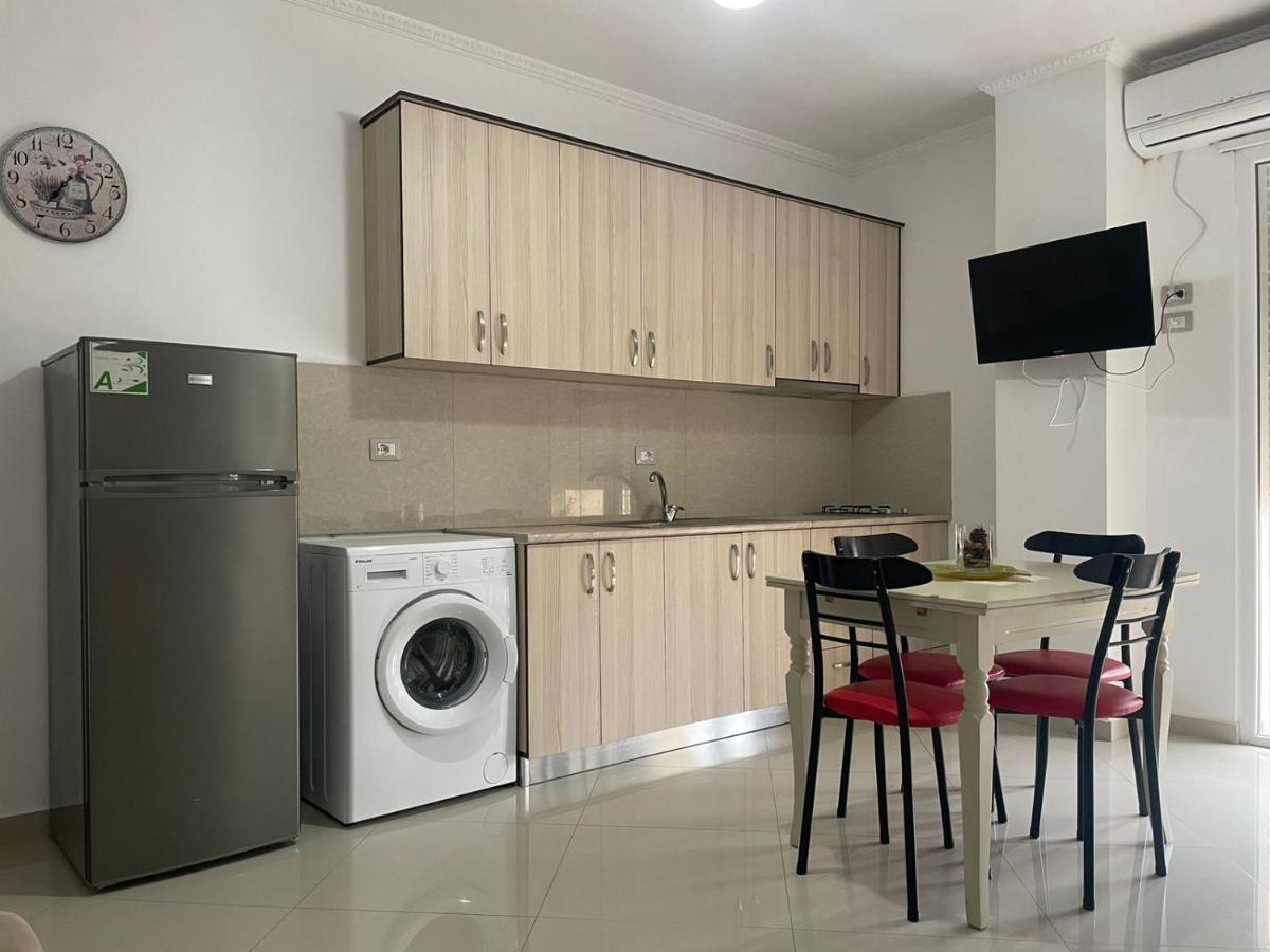 Kraal Apartments Влёра Экстерьер фото