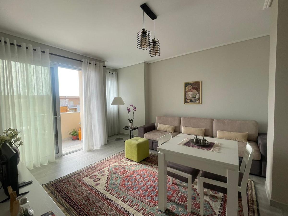 Kraal Apartments Влёра Экстерьер фото